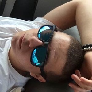 Meet your Posher, Anthony